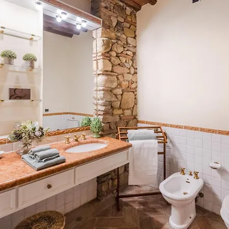 Villa Citrus Charm Farmhouse, A Country With Pool Capannori