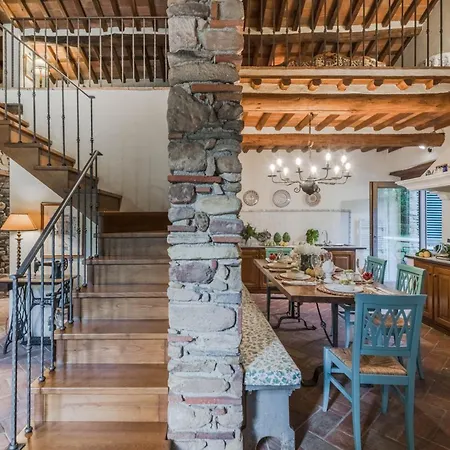Citrus Charm Farmhouse, A Country With Pool Villa Capannori